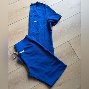 Figs Medium Blue Scrub Set